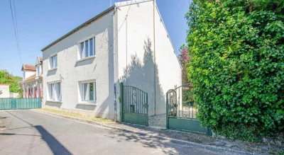 Meubles-8211-Saint-Hilaire-sous-Romilly_2773583