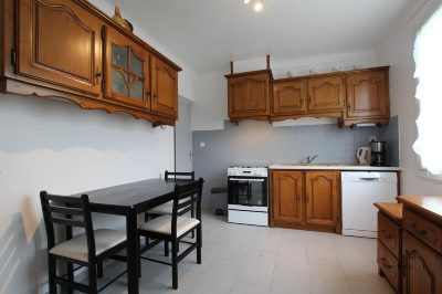 Meubles-8211-Saint-Jean-Pied-de-Port_122854