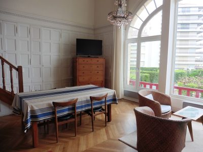 Meubles-8211-Saint-Jean-de-Luz_99267