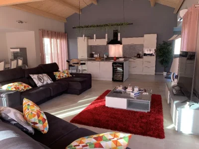 Meubles-8211-Saint-Jean-du-Bruel_2239956
