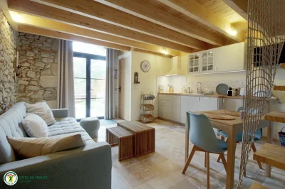 Meubles-8211-Saint-Laurent-du-Bois_3541222