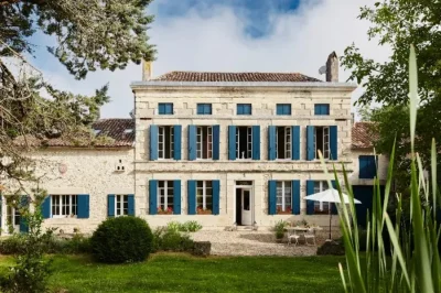 Meubles-8211-Saint-Martin-Petit_3754980