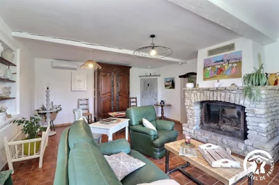 Meubles-8211-Saint-Remy-de-Provence_2684193