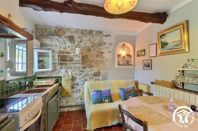 Meubles-8211-Saint-Remy-de-Provence_2737191
