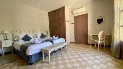 Meubles-8211-Saint-Remy-de-Provence_2839973