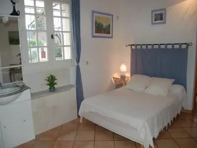 Meubles-8211-Saint-Remy-de-Provence_2846554