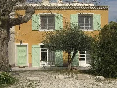 Meubles-8211-Saintes-Maries-de-la-Mer_2446849