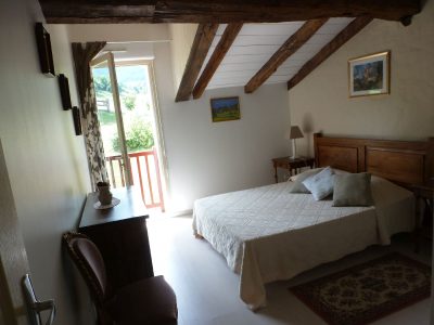 Meubles-8211-Uhart-Cize_105701