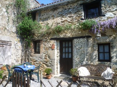 Meubles-8211-Vernoux-en-Gatine_115131
