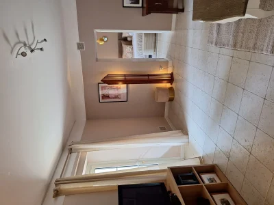 Meubles-8211-Vire-sur-Lot_3576341