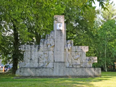 Monument-Schleiter-8211-Verdun_3892785