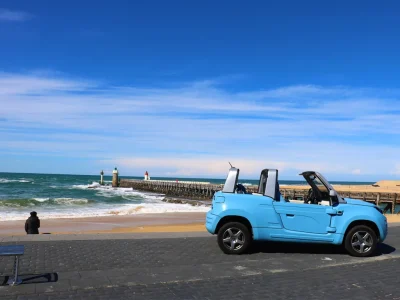 Moove-in-location-de-E-Mehari-electrique-8211-Soorts-Hossegor_2638932-1