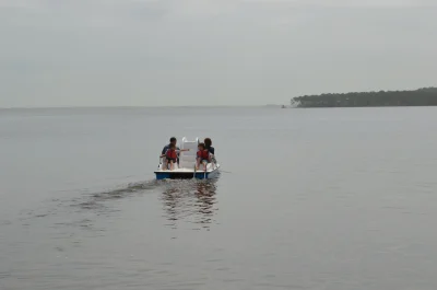 Moutchic-Loisirs-8211-Location-de-pedalos-8211-Plage-du-Moutchic-lac-de-Lacanau-8211-Lacanau_1820862