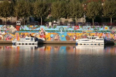Mur-2-Douelle-8211-peinture-murale-de-Chamizo-8211-Douelle_3083996