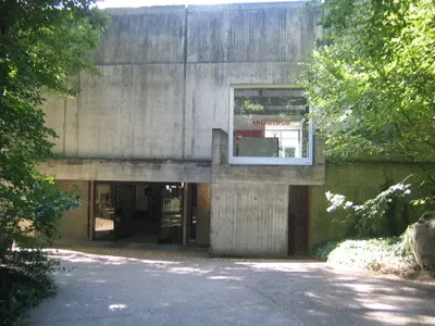 Musee-de-Prehistoire-dIle-de-France_494904