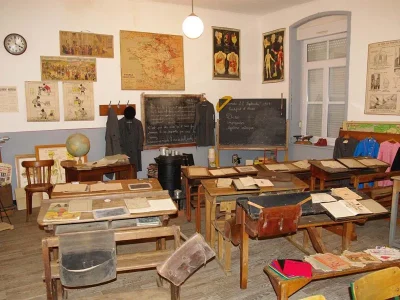 Musee-de-la-classe-1900-8211-Saulnes_3874709