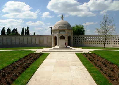 NEUVE-CHAPELLE-INDIAN-MEMORIAL_352550