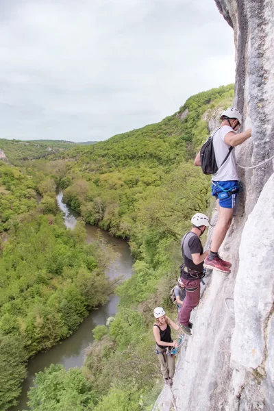 Nature-et-Loisirs-8211-Location-de-materiel-Via-ferrata_615926