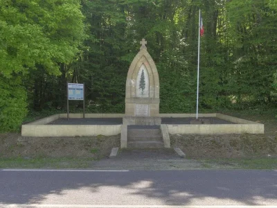Necropole-nationale-du-bois-de-tappe-Doncourt-Les-Longuyon-8211-Doncourt-les-Longuyon_3865771
