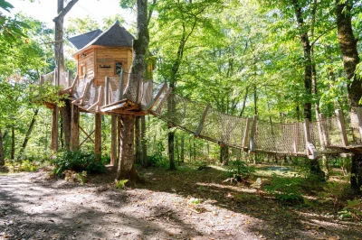 Nid039en039O-Les-Cabanes-dans-les-Arbres-8211-Lamothe-Fenelon_2649580