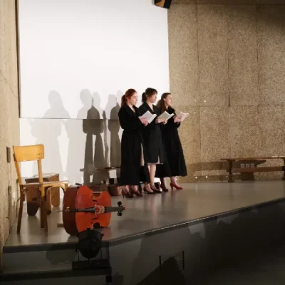 Nuit-europeenne-des-musees-Lecture-spectacle-Hommage-a-Charlotte-Delbo-de-la-Compagnie-Les-3-Coups-Loeuvre-Jardin-du-Musee-Edmond-Michelet-8211-28-10-2024-8211-Brive-la-Gaillarde_2612428