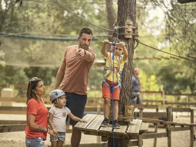 O2-AVENTURE-8211-PARCOURS-ACROBATIQUE-FORESTIER_704391