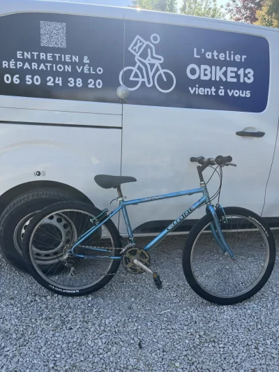 Obike-13-–-Service-de-reparation-de-velos-itinerant.-8211-Noves_3743956
