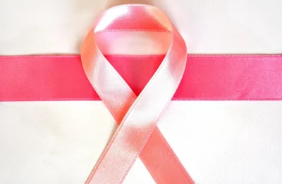 Octobre-Rose-Tout-le-monde-contre-le-cancer-8211-04-10-2025-8211-Faux_3125704
