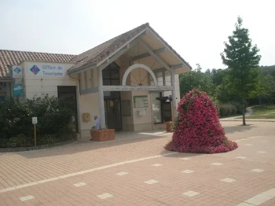 Office-de-Tourisme-Communautaire-d039Aire-sur-l039Adour-8211-Bureau-d039information-touristique-d039Eugenie-8211-Eugenie-les-Bains_2564690
