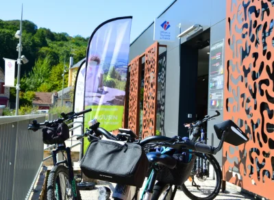 Office-de-Tourisme-Pays-de-Nexon-8211-Monts-de-Chalus-8211-Accueil-a-Nexon-8211-Nexon_2485818