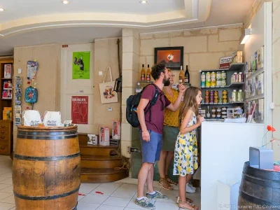 Office-de-Tourisme-Touraine-Nature-Bourgueil-8211-Bourgueil_1564281