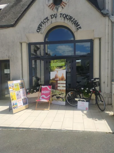 Office-de-Tourisme-communautaire-Chabris-8211-pays-de-Bazelle-8211-Chabris_2604826