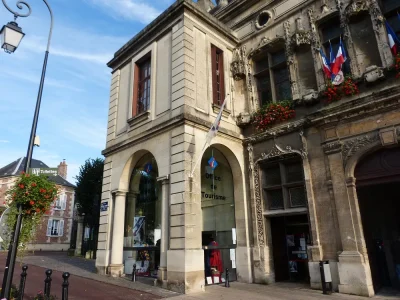 Office-de-Tourisme-du-Pays-du-Noyonnais-8211-Noyon_3192767