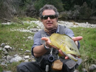 PECHE-EN-PAYS-CATHARE-8211-MONSIEUR-RIVIERE-YANNICK-8211-Campagne-sur-Aude_3825105