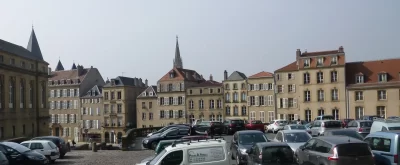 PLACE-DE-CHAMBRE_305813