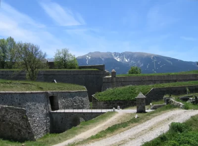 PLACE-FORTE-DE-MONT-LOUIS_871315