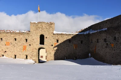 PORTE-TOUR-DU-CHATEAU-8211-Les-Angles_3785109