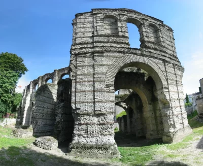 Palais-Gallien_550172