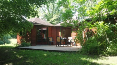 Parc-Residentiel-de-Loisirs-Les-Chalets-Mirandol-Dordogne-8211-Vayrac_2433216