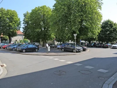 Parking-de-la-liberation-8211-monument-a-la-victoire-8211-Verdun_2640978