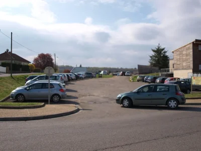 Parking-du-Pont-de-la-Gare-8211-Gourdon_2513377