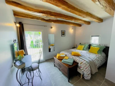 Petit-gite-de-la-Vallee-de-la-Roche-8211-Saint-Paterne-Racan_2025784
