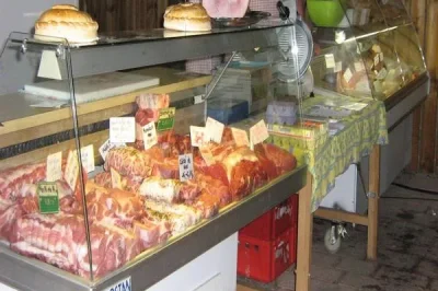 Petit-marche-hebdomadaire-des-produits-du-terroir-du-jeudi-8211-12-11-2025-8211-Marckolsheim_2355737