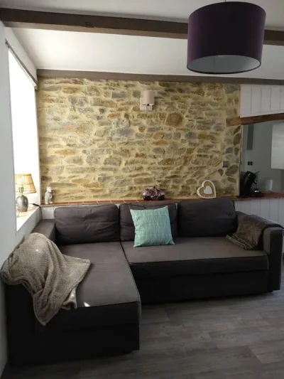 Petite-maison-sur-Rocroi-8211-Rocroi_3496124