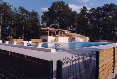 Piscine-de-plein-air_1131972