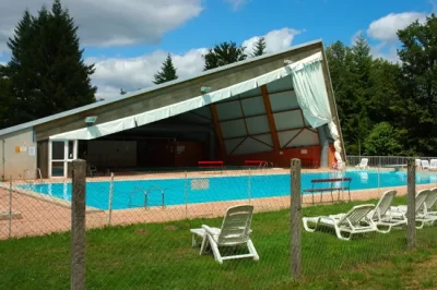 Piscine-municipale-de-Saint-Martin-la-Meanne_1135513