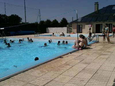 Piscine-municipale-de-Sainte-Genevieve-sur-Argence_693065