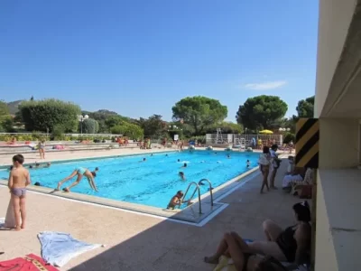 Piscine-municipale_715563