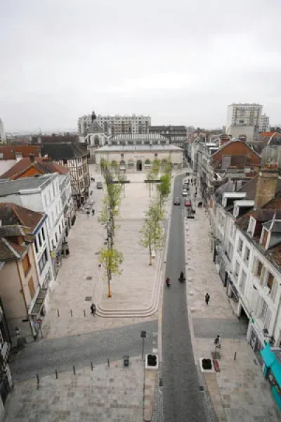 Place-Jean-Jaures-8211-Troyes_2295646
