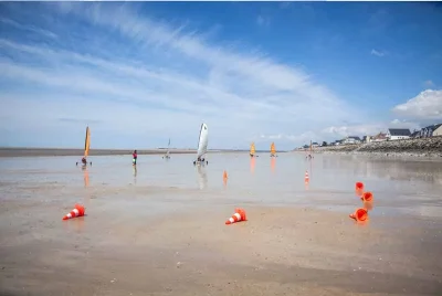 Plage-de-la-Cale-sud-a-Hauteville-sur-Mer-8211-Hauteville-sur-Mer_3523487